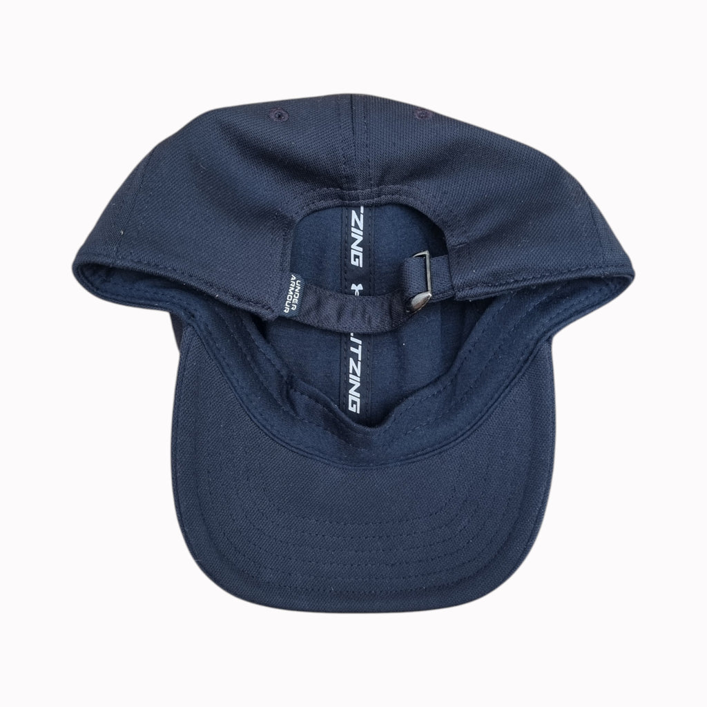 One size Under Armour Cap