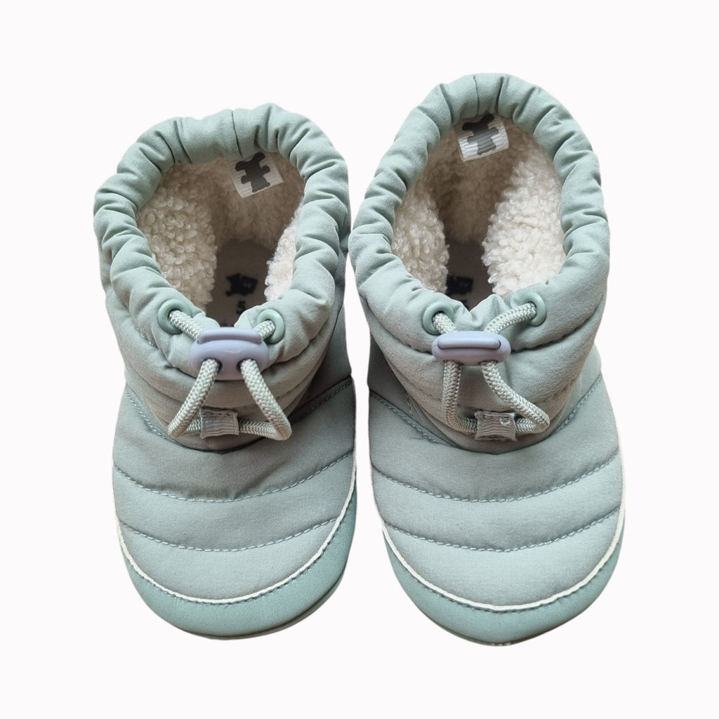 UK5 Woolworths Boots
