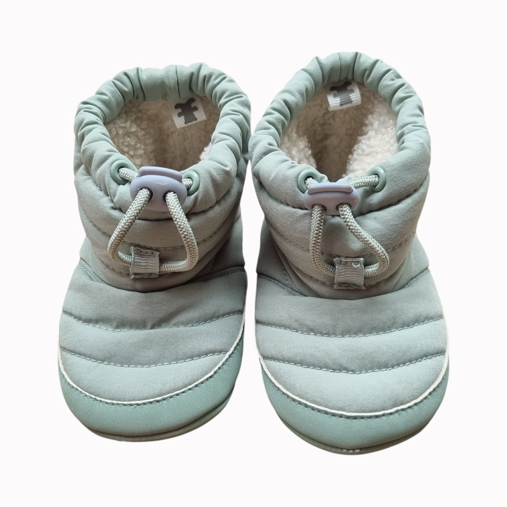UK5 Woolworths Boots
