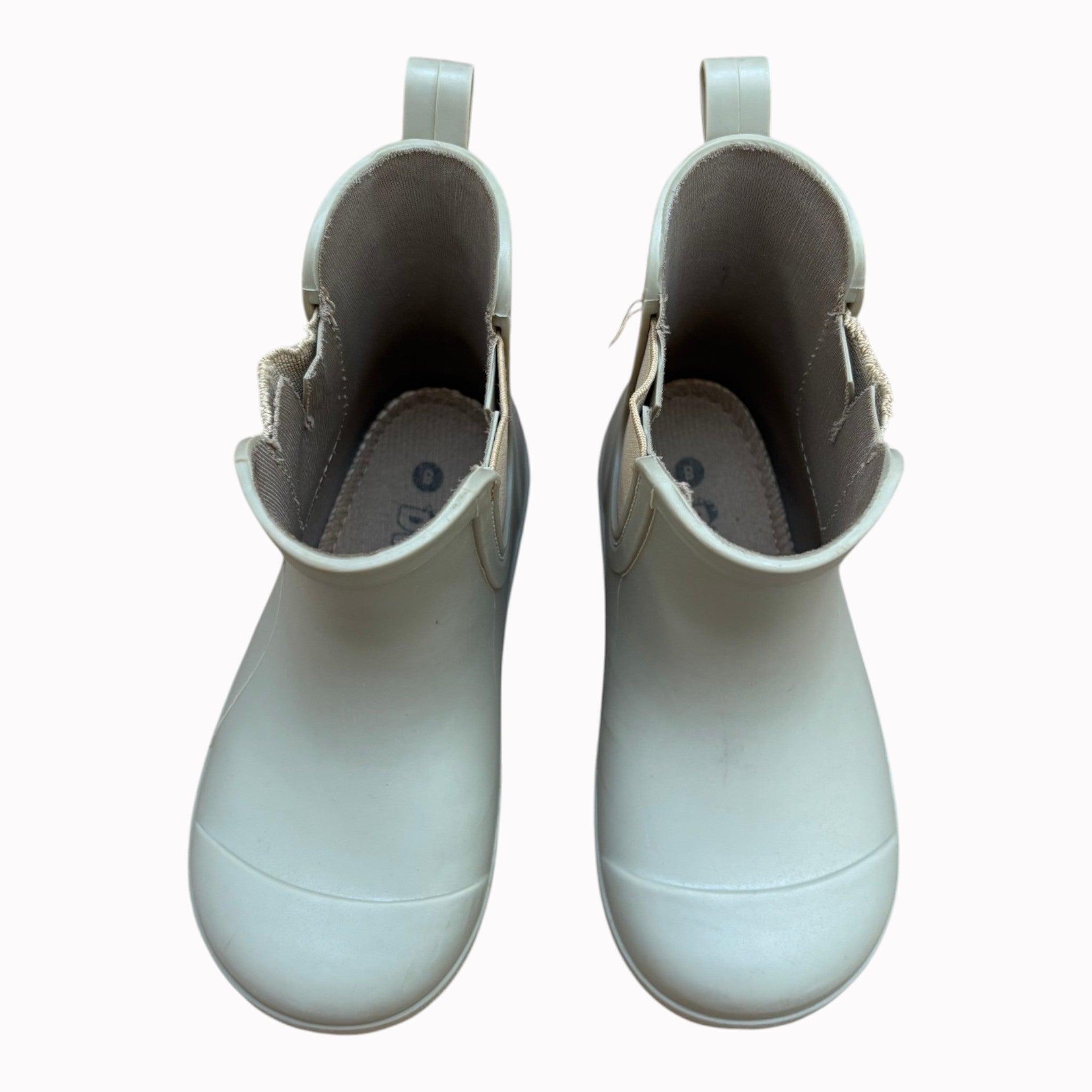UK8 Ackermans Rain Boots