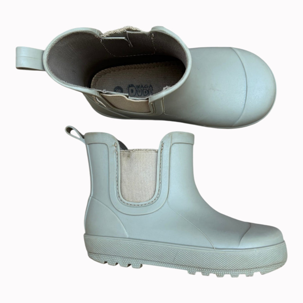 UK8 Ackermans Rain Boots