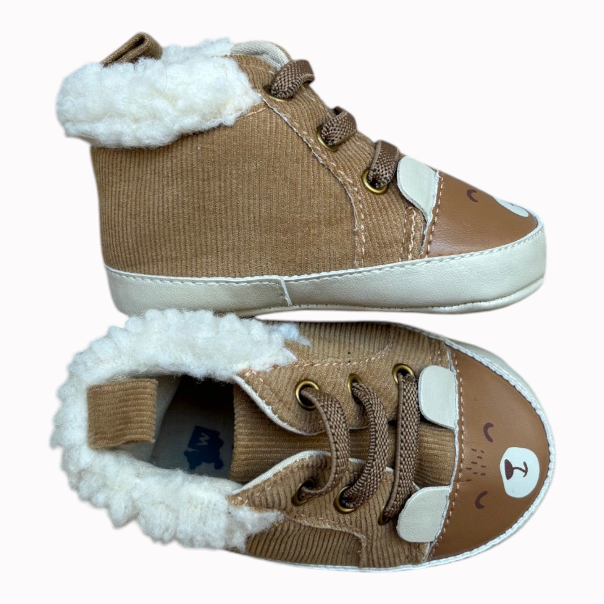 UK0 Woolworths Sneakers